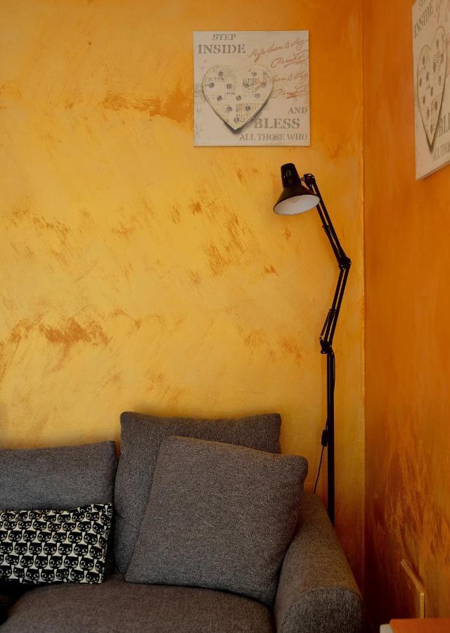 Casa Con Grande Terrazza, Ac, Wifi, Posto Auto E Vicino Al Mare Villa อิมเปรีอา ภายนอก รูปภาพ